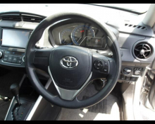 Toyota Corolla Fielder 2018