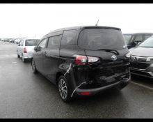 Toyota Sienta 2019