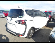 Toyota Sienta 2020