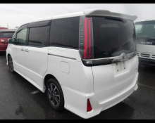 Toyota Noah 2019