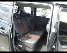 Toyota Sienta 2019