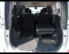 Toyota Voxy 2019
