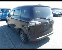 Toyota Sienta 2018