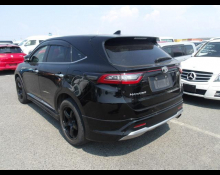 Toyota Harrier 2018