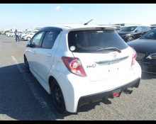 Toyota Vitz 2011