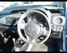 Toyota Vitz 2013