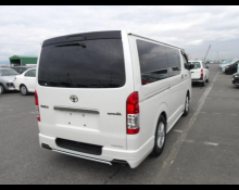 Toyota Hiace 2016