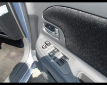 Toyota Sienta 2012