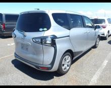 Toyota Sienta 2019
