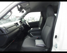 Toyota Hiace Wagon 2021