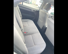 Toyota Corolla Axio 2012