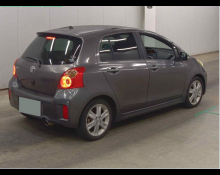 Toyota Vitz 2010