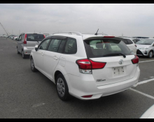 Toyota Corolla Fielder 2018