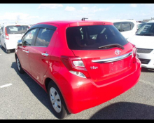 Toyota Vitz 2015