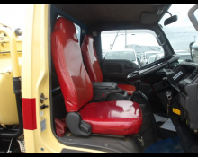 Isuzu Elf 2000