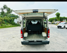 Toyota Hiace Van 2020