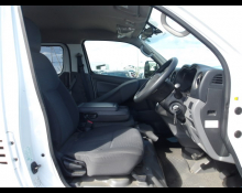 Nissan NV350 2020