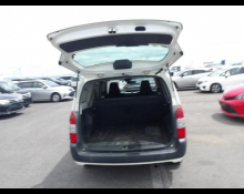 Toyota Succeed Van 2018