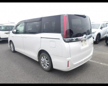 Toyota Noah 2019