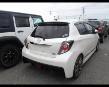 Toyota Vitz 2013
