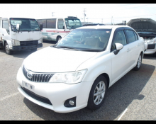 Toyota Corolla Axio 2013