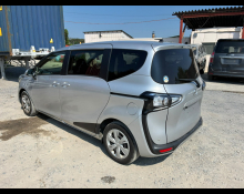 Toyota Sienta 2021