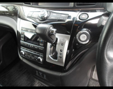 Nissan Elgrand 2015