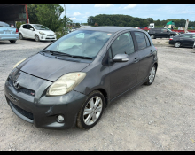 Toyota Vitz 2010