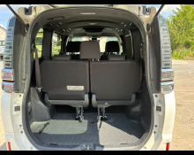 Toyota Voxy 2017