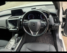 Toyota Crown 2019