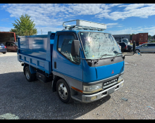 Mitsubishi Canter 2000