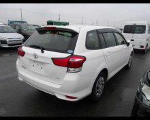 Toyota Corolla Fielder 2018