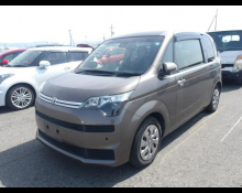 Toyota Spade 2019