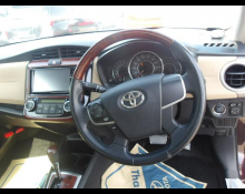 Toyota Corolla Axio 2014