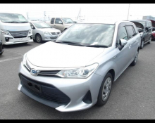 Toyota Corolla Fielder 2018