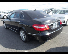 Mercedes Benz E-Class 2010
