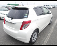 Toyota Vitz 2012