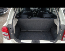 Nissan March 2012