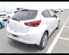 Mazda Mazda2 2019
