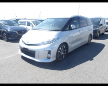 Toyota Estima 2013