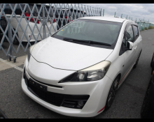 Toyota Vitz 2013