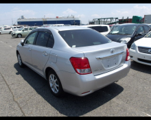 Toyota Corolla Axio 2013