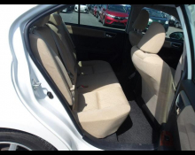 Toyota Corolla Axio 2012