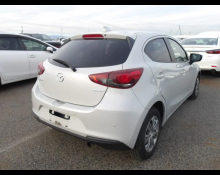 Mazda Mazda2 2020