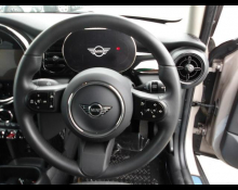 BMW MINI 2023