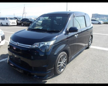 Toyota Spade 2020