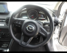 Mazda Mazda2 2021