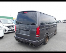 Toyota Hiace Van 2015