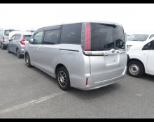 Toyota Noah 2019