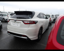 Toyota Harrier 2019